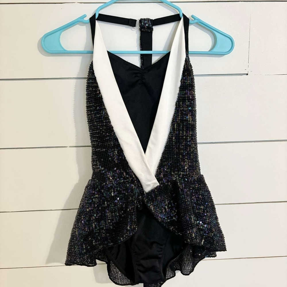 Weissman child dance costume with removable tie